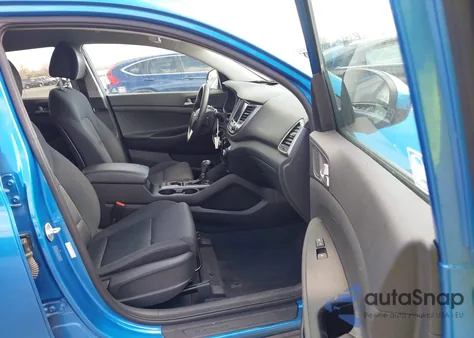 2018 Hyundai Tucson Sel z USA, uszkodzony, nr VIN KM8J3CA41JU737244